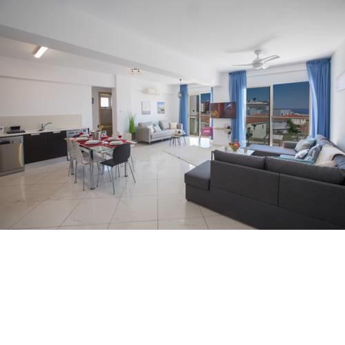 Elmar Apartment