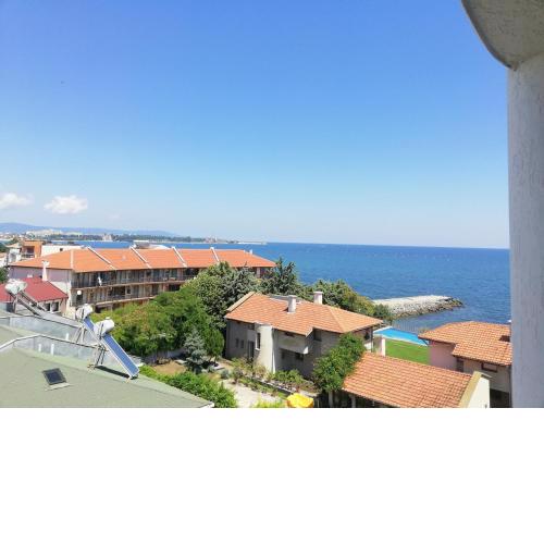 Eltrade Apartments in Vista Del Mar