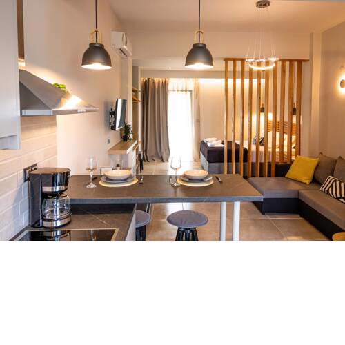 Elysian Apartments & Studios