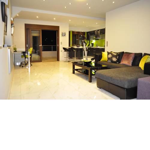 Em & Em Apartment