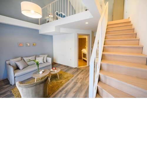 Emerald suites