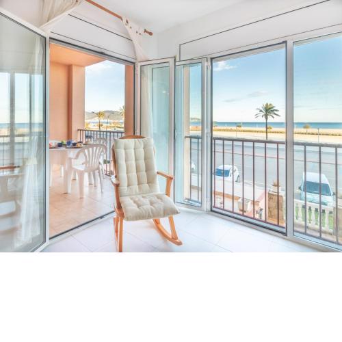 Empurialola Apartamento en priera linea de mar Mare412