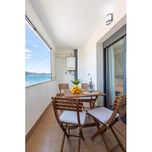 Empurialola Apartamento vistas mar Cristal Mar
