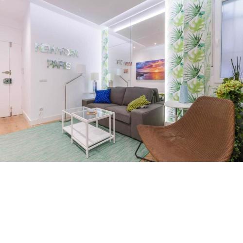 Encantador Apartamento con Patio en La Latina By Batuecas