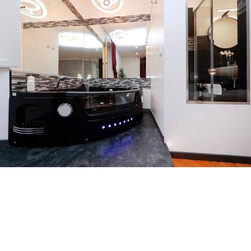 Enchanting Jacuzzi Suite Trastevere