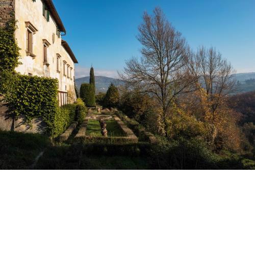 Enchanting Medici's Mansion 7 min from Florence
