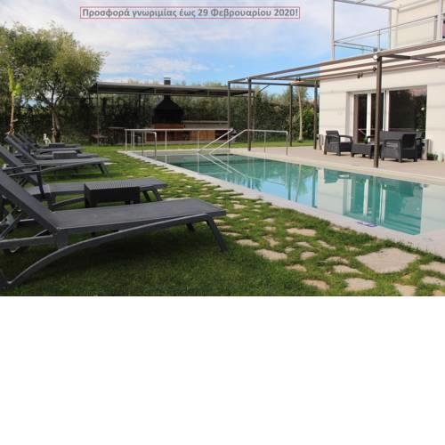 Enervillas VIP Villas with pool bbq