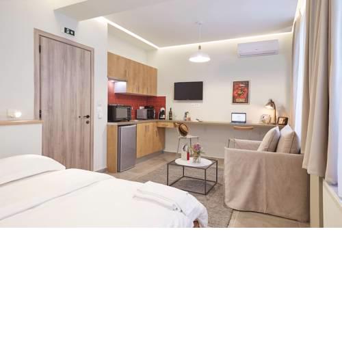 Enjoy Athens from a funky studio near Acropolis!