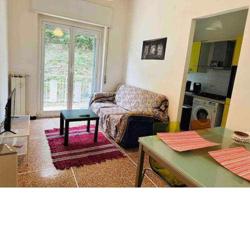 Enjoy Sunsets at Fully Equipped 2BR Condo, centrum