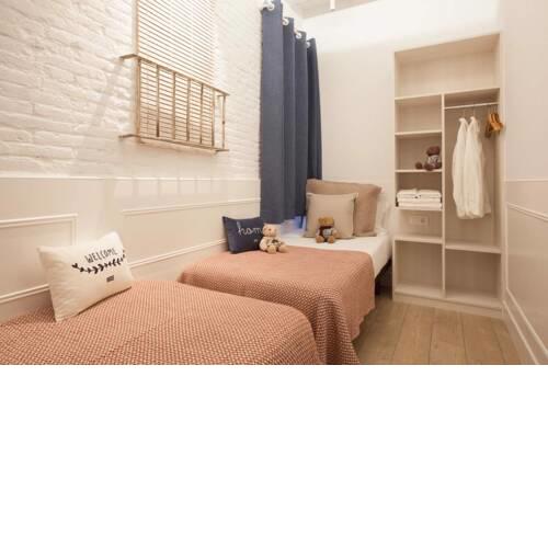Enjoybcn Colon Apartments