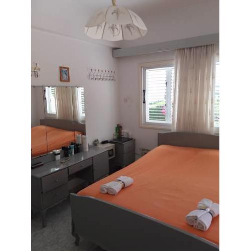 Entire place 1350 m from Nautical club beach