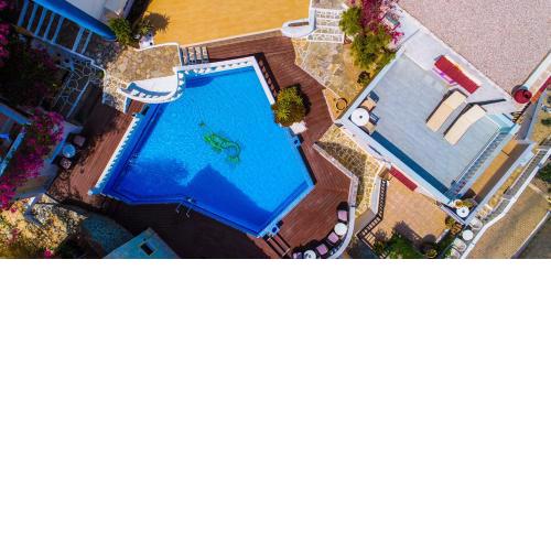 Entire unit full view for 7 vacationers
