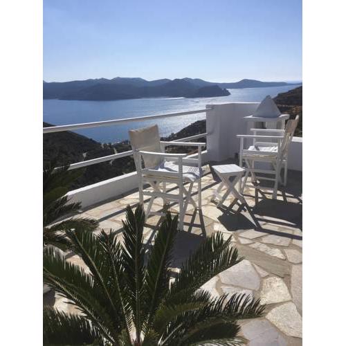 Entre Ciel et Mer Tripiti Milos Grèce