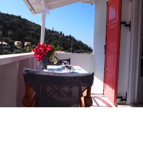 Eolos Apartments