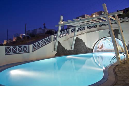 Erato Apartments