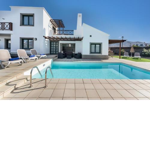 Ereza Villas Camelot