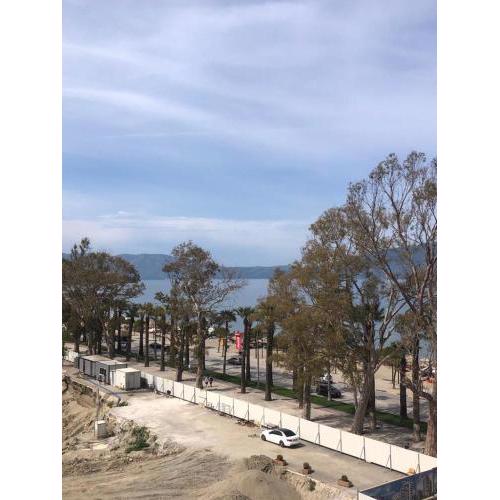 Erioni Lungomare Apartments