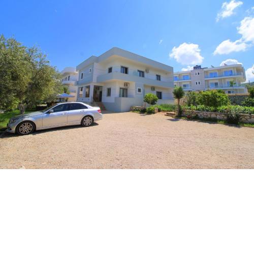 Erjon Apartments
