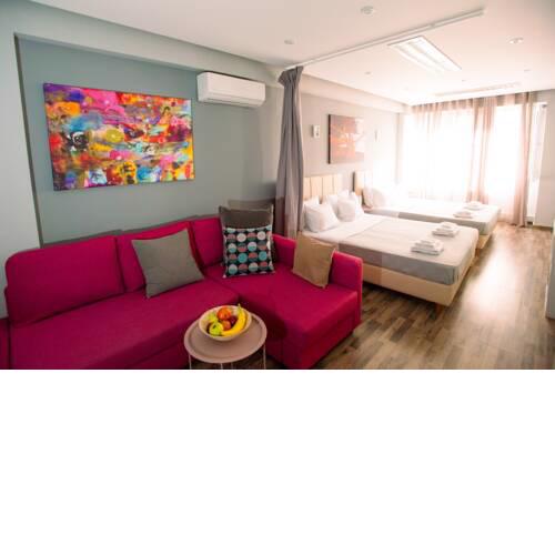 Ermou Downtown Studios by Hospitality Box