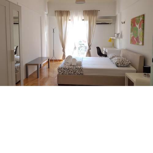 Errathens Wheat Apartment - Athens Center, 3 BD, 1 BATH