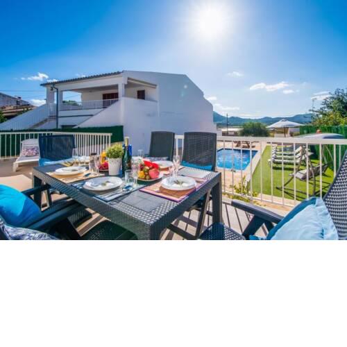 es Barcares Holiday Home Sleeps 6 with Pool Air Con and WiFi