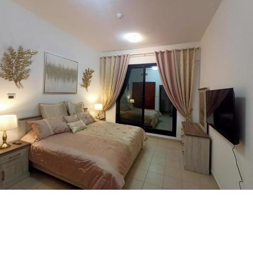 Escan Marina Tower Apartment
