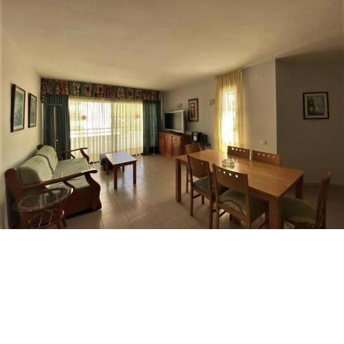 ESPACIOSO APARTAMENTO FAMILIAR