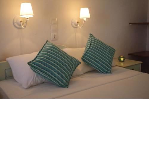 Esperos Hotel