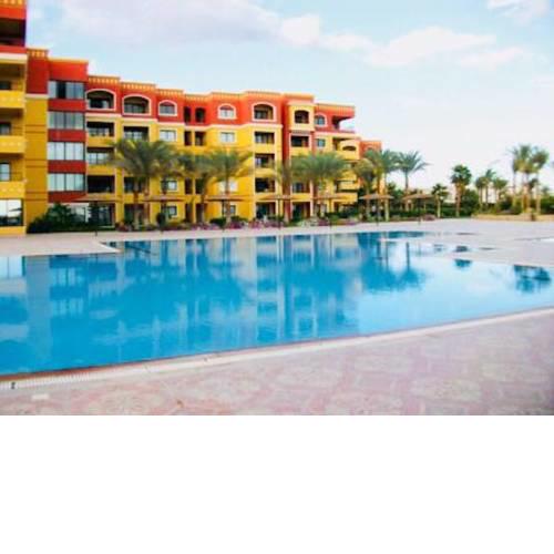 Esplanada Beachfront Apartment
