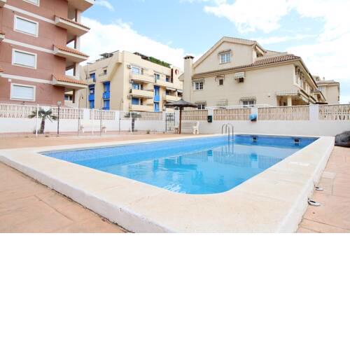 Estudio para parejas con piscina en Canet playa