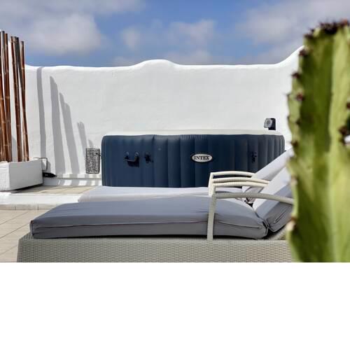 Eterna Primavera jacuzzi terraza privada
