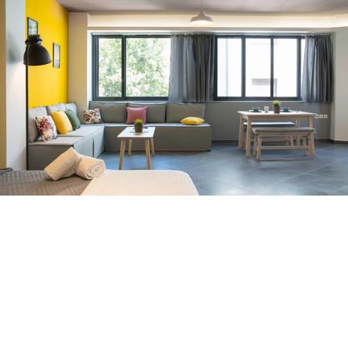 Eternal Luxury Suites