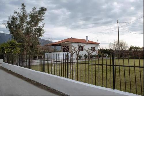 Eucalyptus Villa Agios Minas