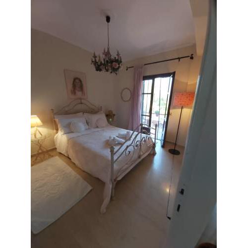 Eugenia Apartment