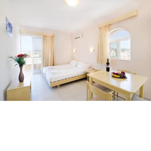 Eugenia Studios & Apartments