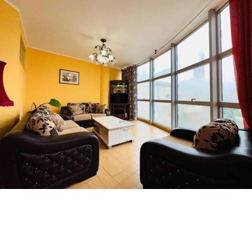 Eugenio’s Apartment Center