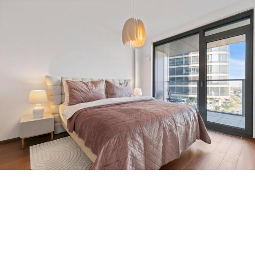Eurovea Tower Apt 3 River View