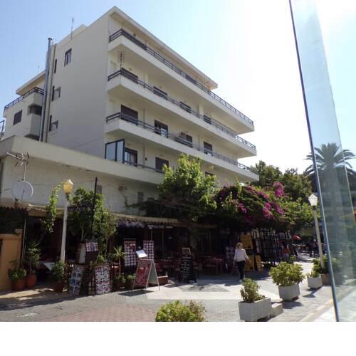 EVA APARTHOTEL