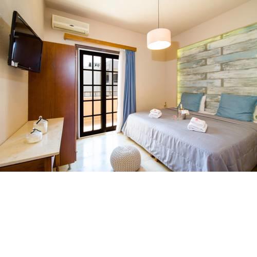Evangelos Apartments