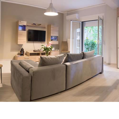 Eva's apartment - Acropolis