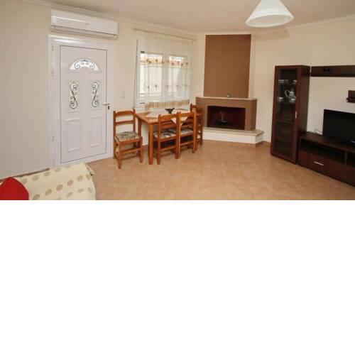 Eva's apartment