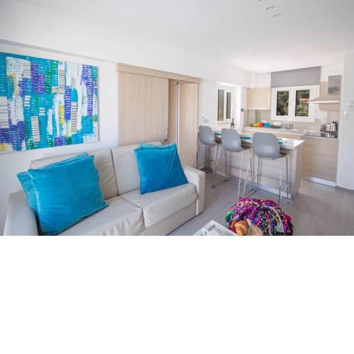 Evelina Apartment