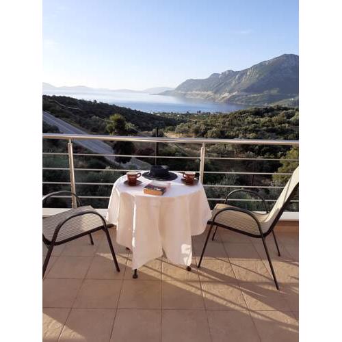 EVGENIAS LUXURY PANORAMIC VILLAS