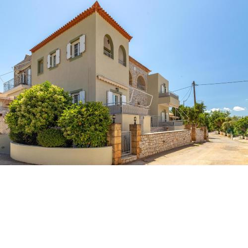 Evi Apartments