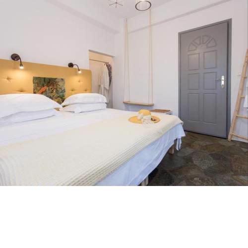 Evi Rooms