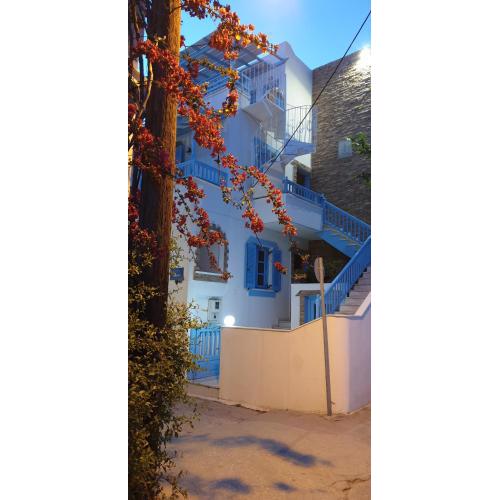 EVI Studios & Apartments