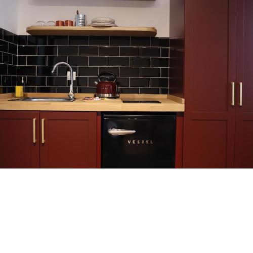Evra Suites