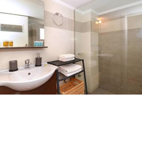 Exarchia, a nice and cozy apartment