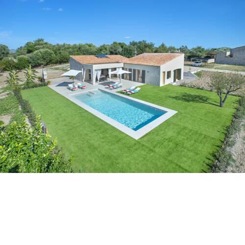 Exceptional Luxurious Villa Mir