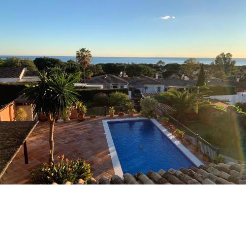 Exclusive Andalusian Villa El Pino in Cabopino